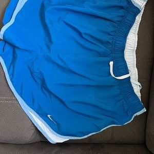 Blue Nike woman shorts.( XL)